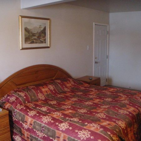 Welcome Traveller Motel Kingston Exterior foto